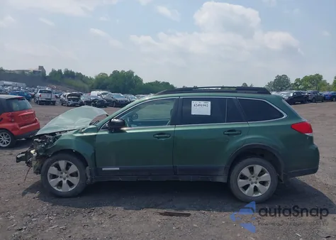 2011 Subaru Outback 2.5I Premium from USA, damaged, VIN 4S4BRBBC7B3370098